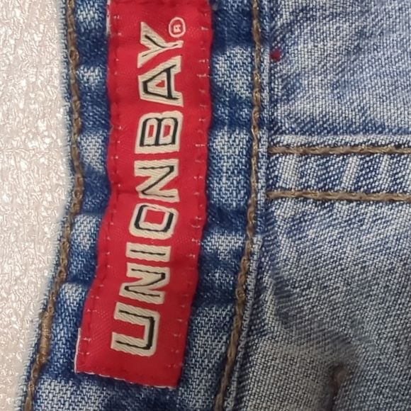 Vintage UNIONBAY High Waist Jean Shorts Juniors Size 11 - Picture 3 of 9